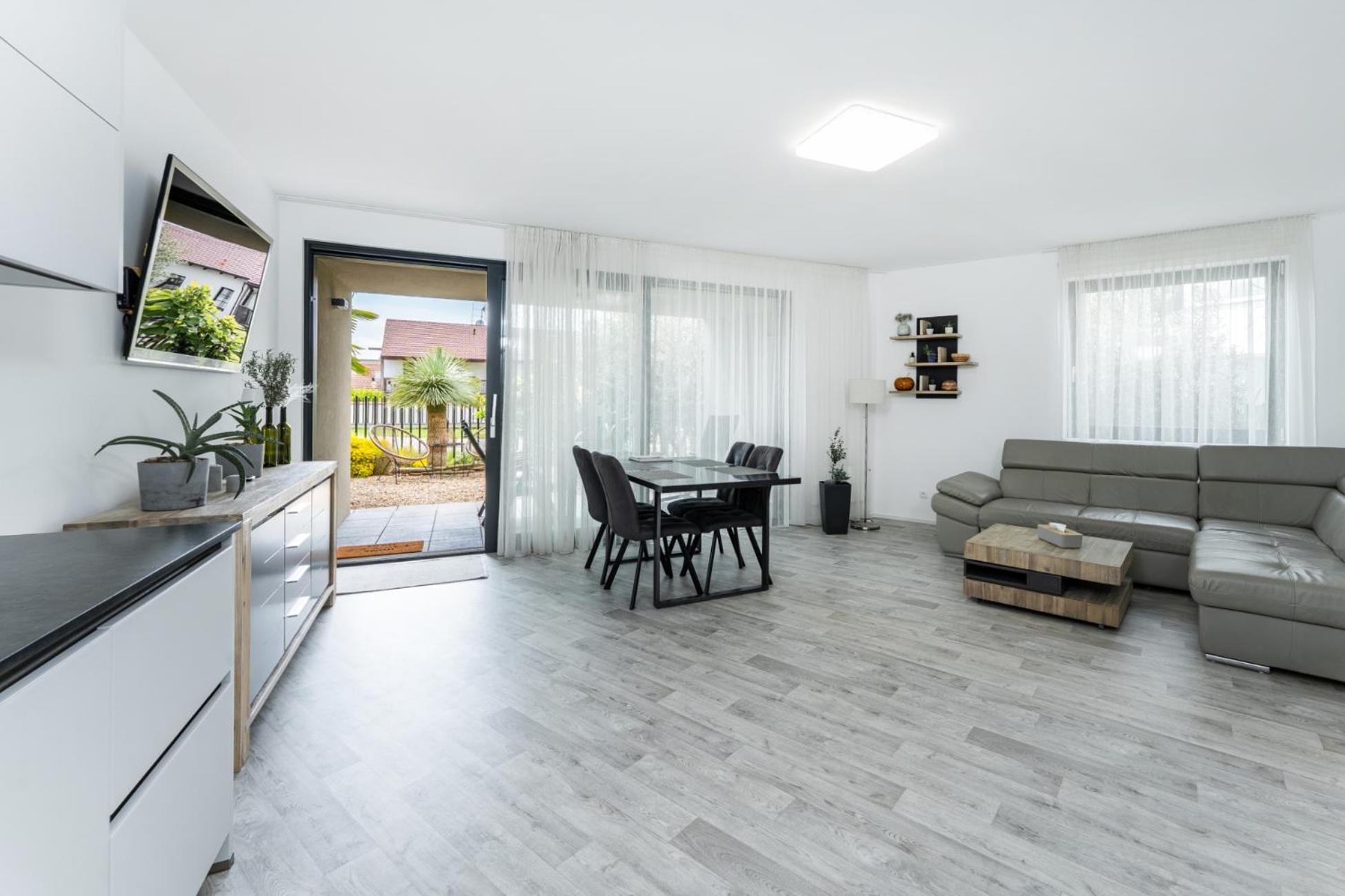 Palm Garden Apartment 2 Mikulov Exterior foto